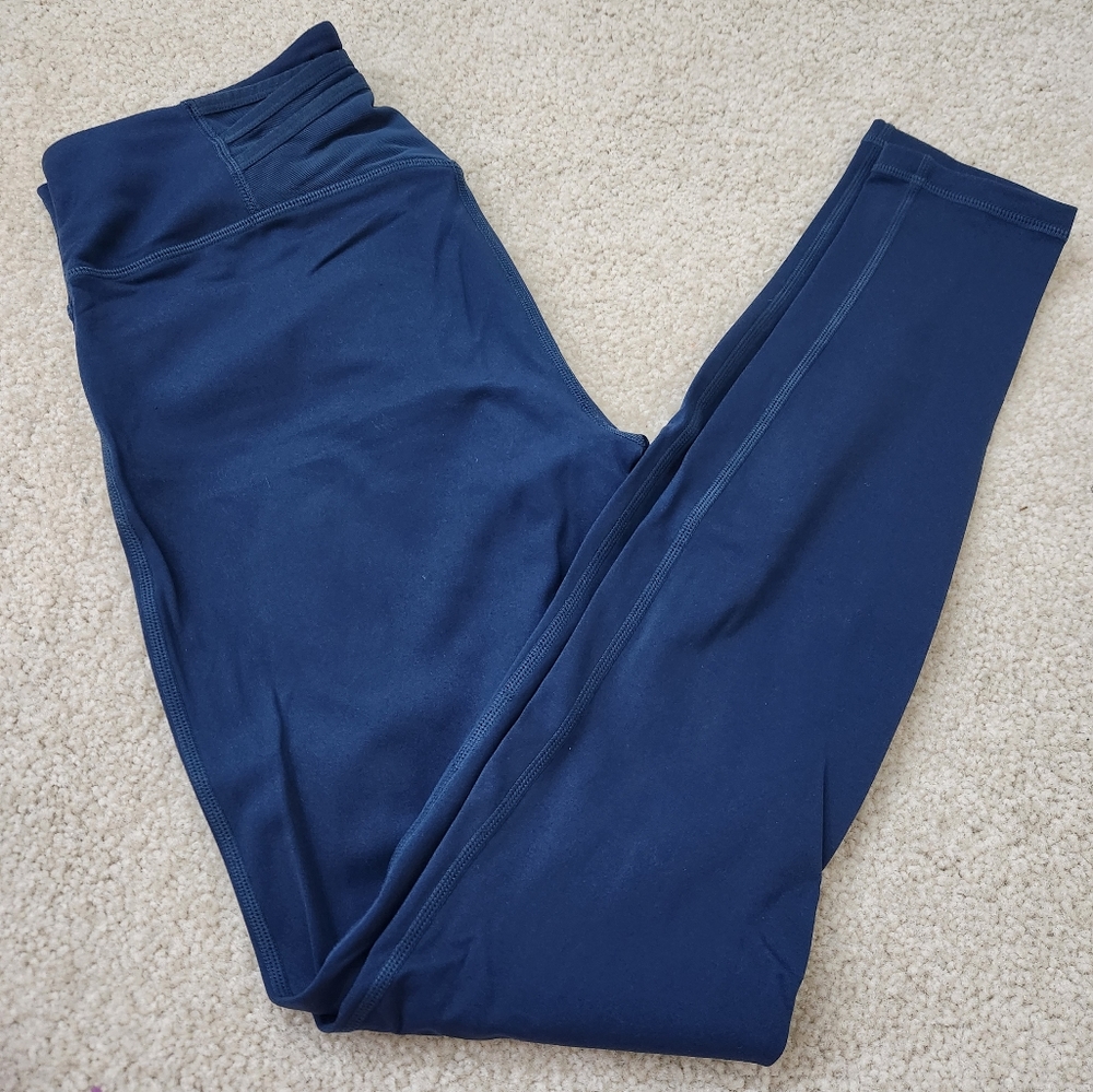 Navy blue leggings